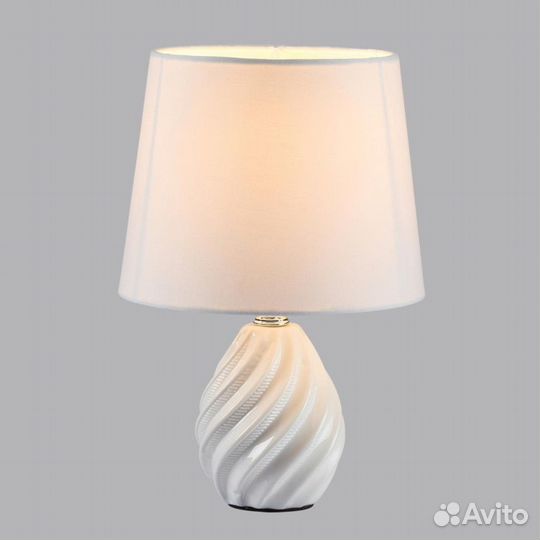 Настольная лампа lumion moderni 8143/1T