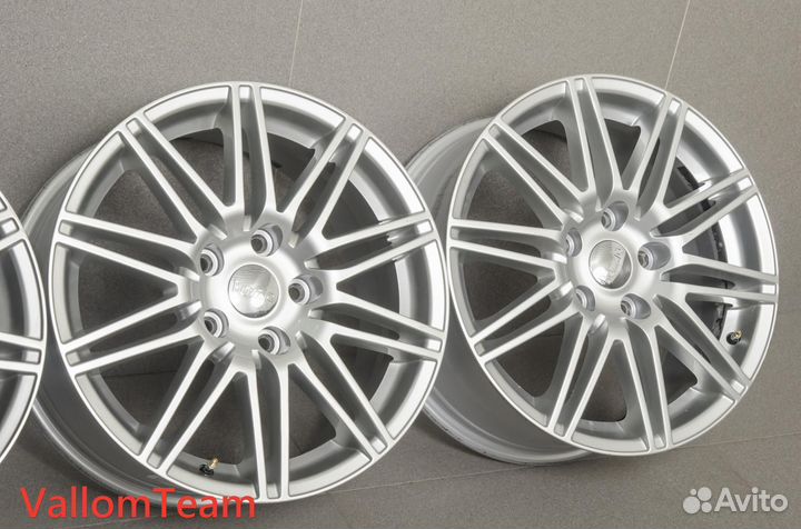 Лот UP29524943 Фирменные 18-е диски bozzio