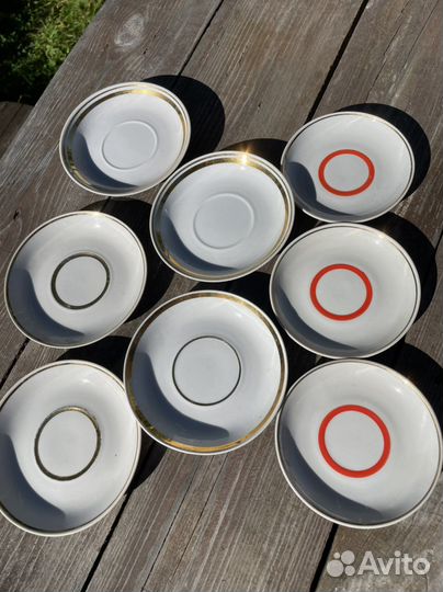 Чашки, блюдца