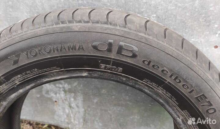Yokohama dB Decibel E70 215/60 R16 90V