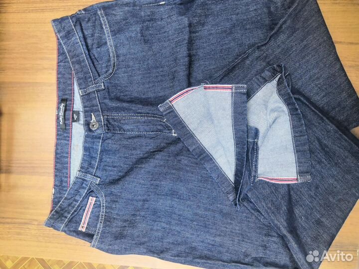 Джинсовые шорты