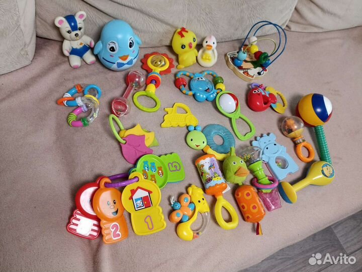 Грызунки и погремушки пакетом