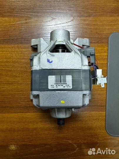 Двигатель стиральной машины Candy 41006952