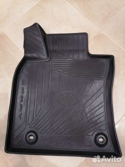 Коврики toyota camry 70