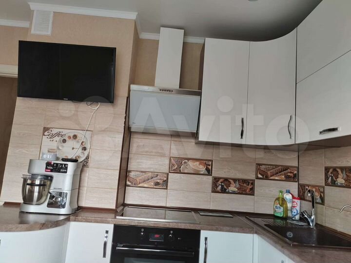 3-к. квартира, 82,9 м², 11/17 эт.