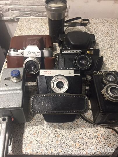 Плёночный фотоаппарат, камера