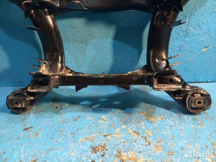 Балка задняя Mercedes-Benz M-Class W164 272967