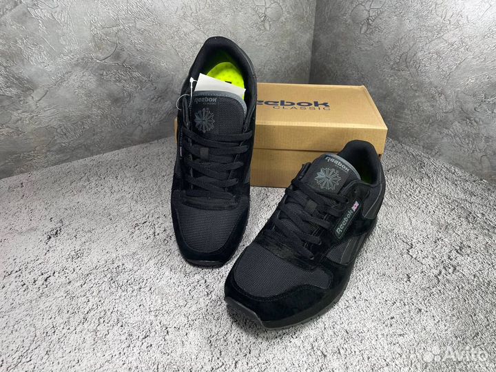 Кроссовки Reebok classic