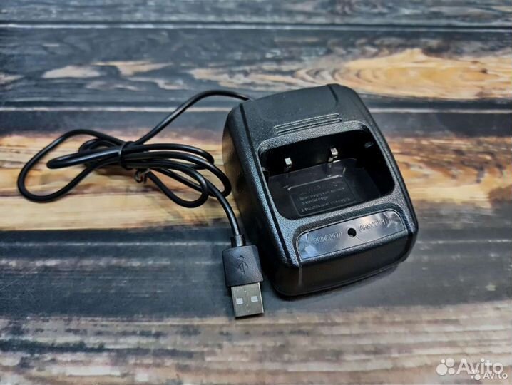 Зарядка для рации usb Baofeng новая