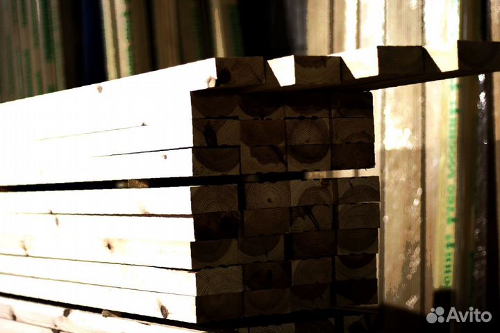 Наружные постройки с лиственничным брусом