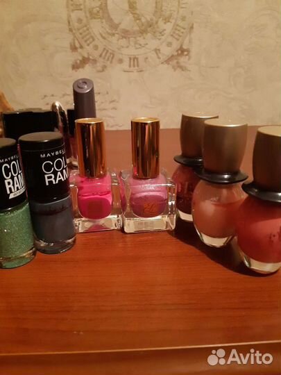 Лаки для ногтей