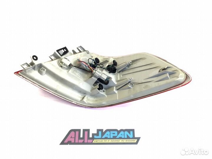 Фонарь задний задний левый Nissan Teana J32 2008