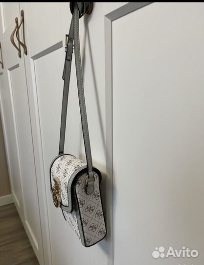 Сумка guess новая