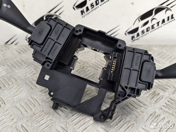 Блок подрулевых переключателей Ford Kuga CBV 2.0