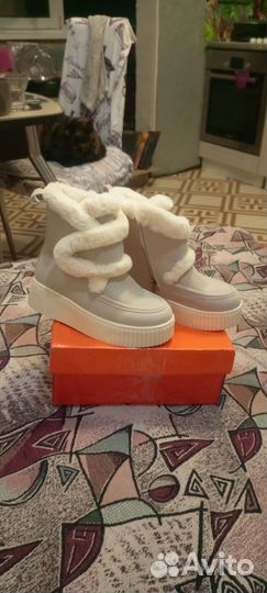 Полуботинки женские 36 размер