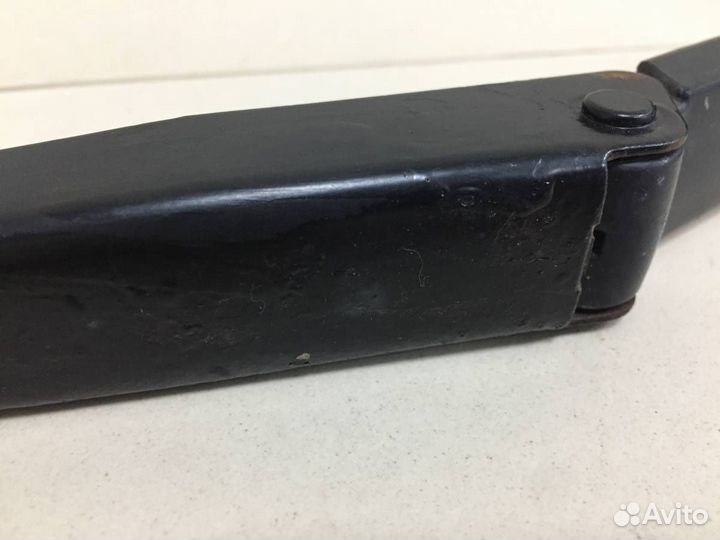 Поводок стеклоочистителя передний правый Chevrolet