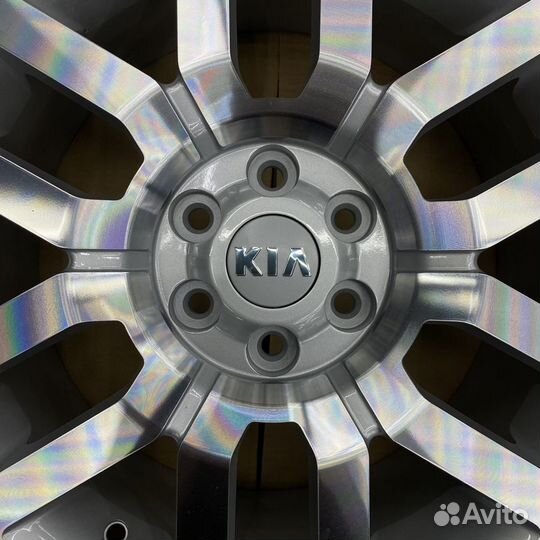 Диски новые 17 дюймов 6/114,3