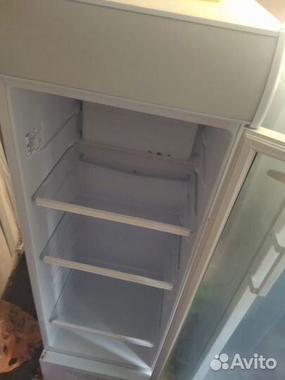 Холодильная витрина