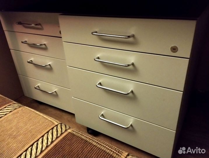 Тумба железная 4 ящика 2шт