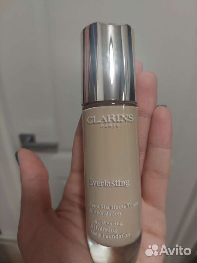 Clarins тональный крем everlasting