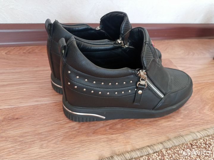 Туфли женские 38 размер черные