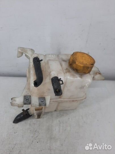 Бачок расширительный Chevrolet Captiva внедорожник