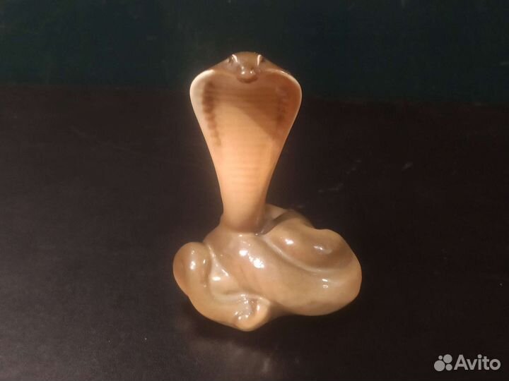 Статуэтка кобра лфз