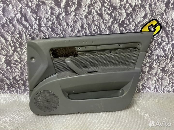 Обшивка двери передней правой Lacetti Лачетти седа