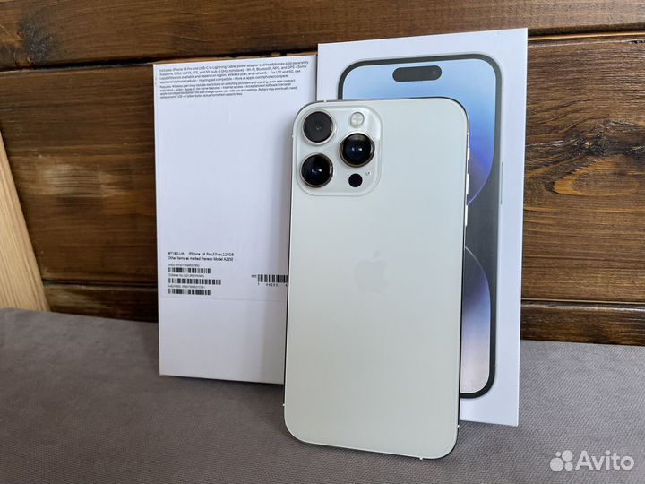 iPhone XR 128 Gb Silver в корпусе 14 Pro