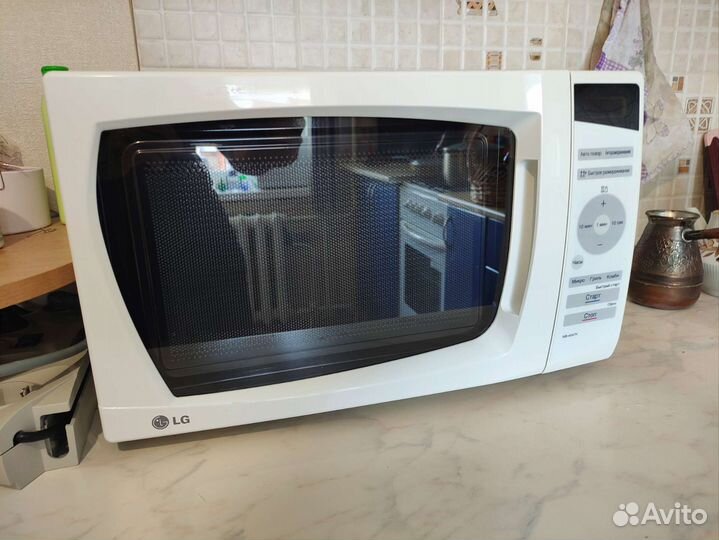 Микроволновка LG MB-4047K