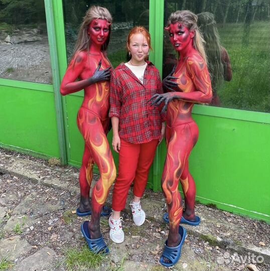 Гример, художник