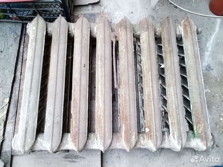 Батарея чугунная