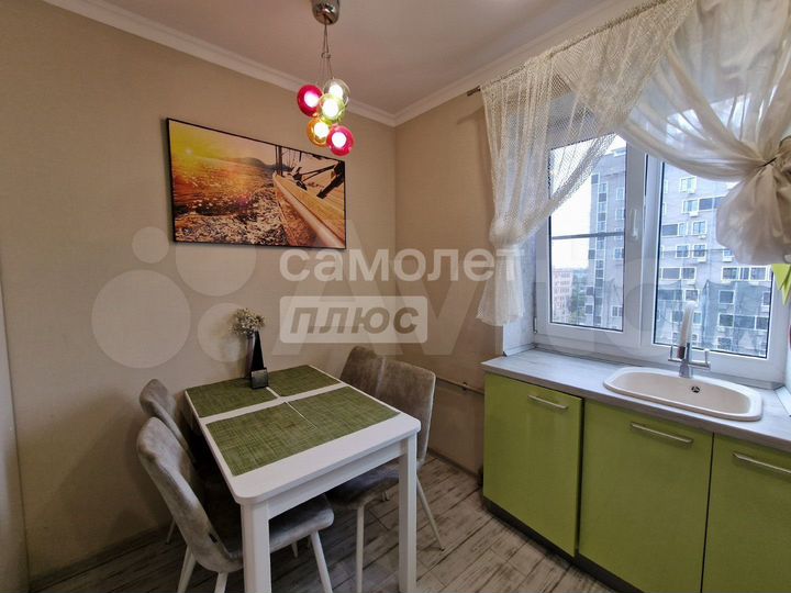 3-к. квартира, 58 м², 9/9 эт.