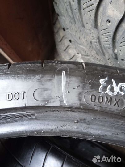 Michelin Pilot Sport 4 S 285/30 R21 100Y