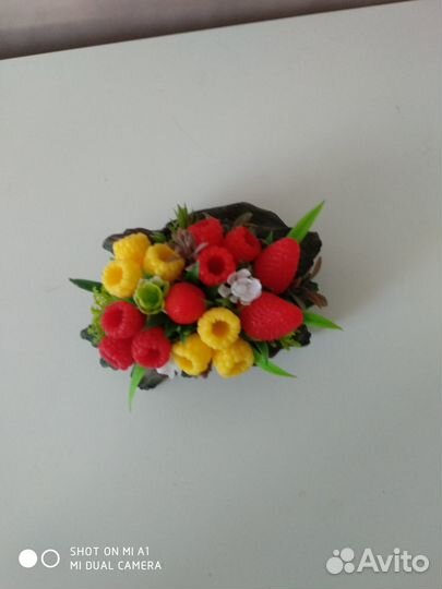 Ягодный букет из мыла