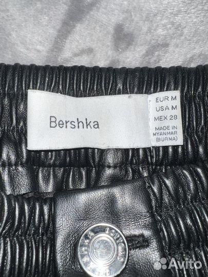 Кожаные брюки bershka