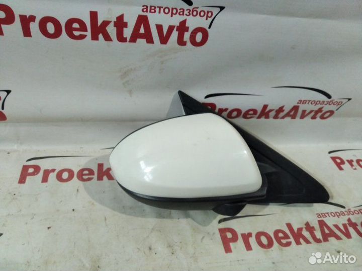 Зеркало правое Mazda 3 BL 2009