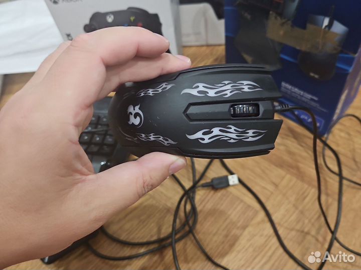 Hori клавиатура и мышь для ps4