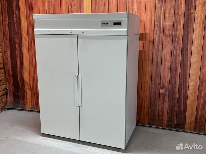 Холодильный шкаф полаир