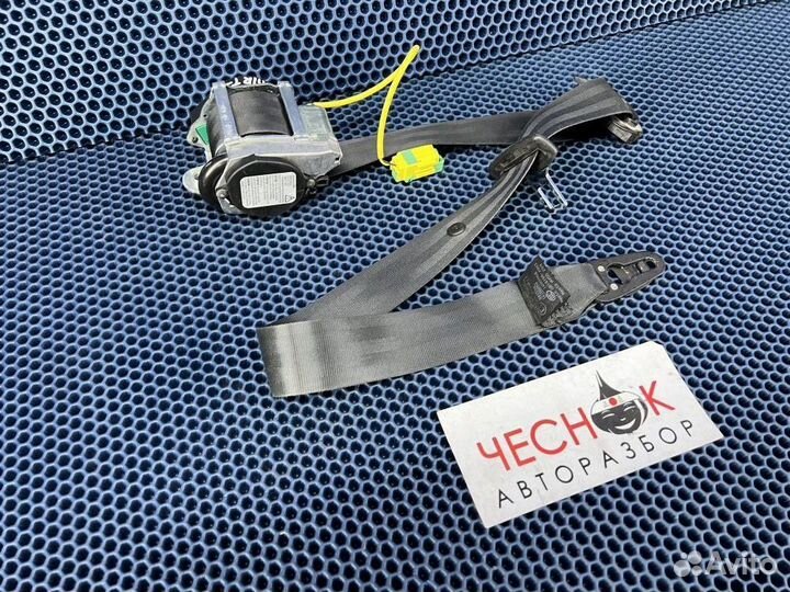 Ремень безопасности передний правый VW Touareg GP