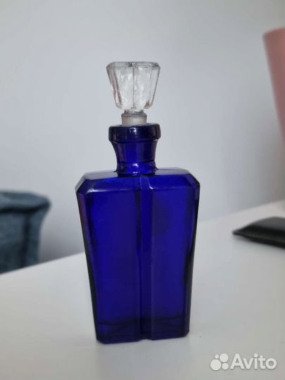 Флакон от духов коллекционный кобальтовое стекло