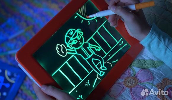 Световой планшет Magic Sketchpad красный