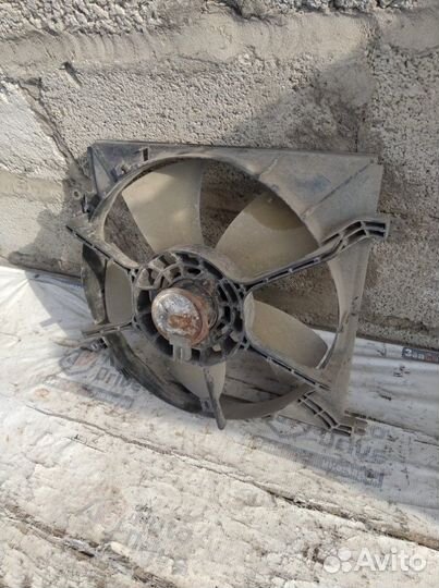 Диффузор радиатора Toyota Rav4 ACA20 1AZ 2001