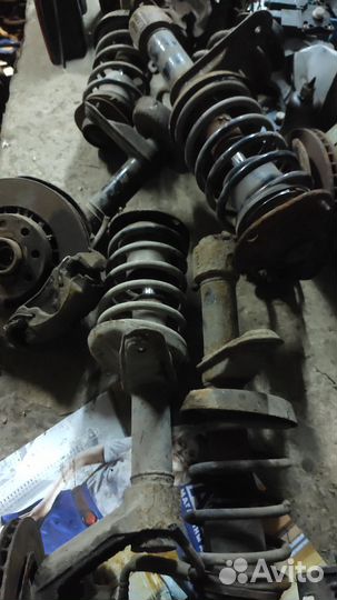 Стойки Дэу Нексия в сборе