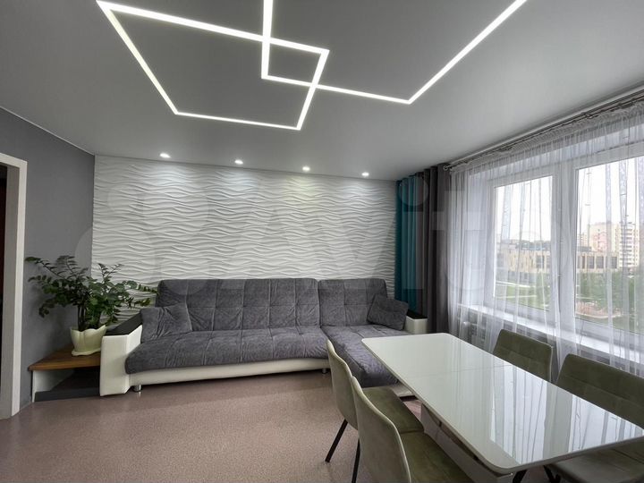 3-к. квартира, 70 м², 6/10 эт.