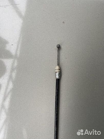 Трос замка багажника бензобака Hyundai Accent