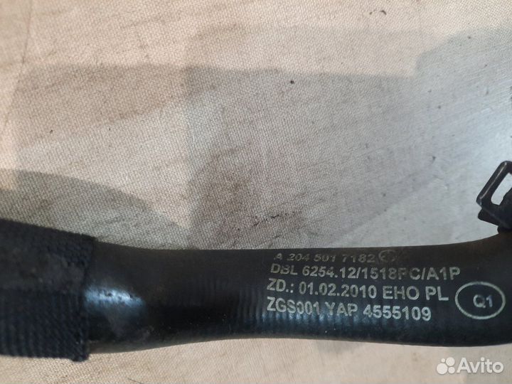 Патрубок Mercedes C200 W204 271.860 2011