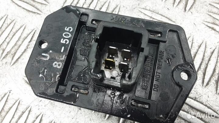 Резистор отопителя Suzuki SX4