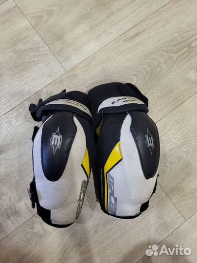 Налокотники хоккейные ccm