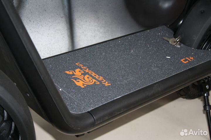Электросамокат Kugoo C1 plus